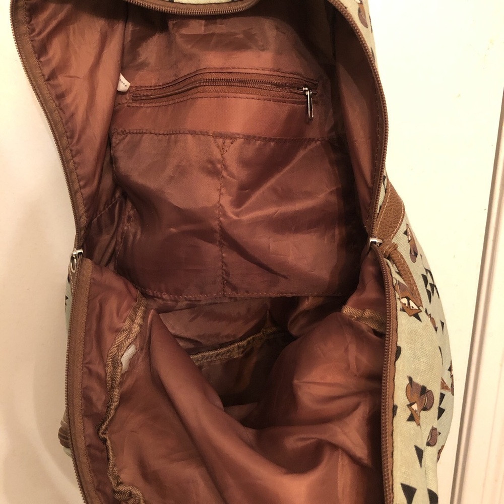 Fox Backpack - Picture 2 of 2
